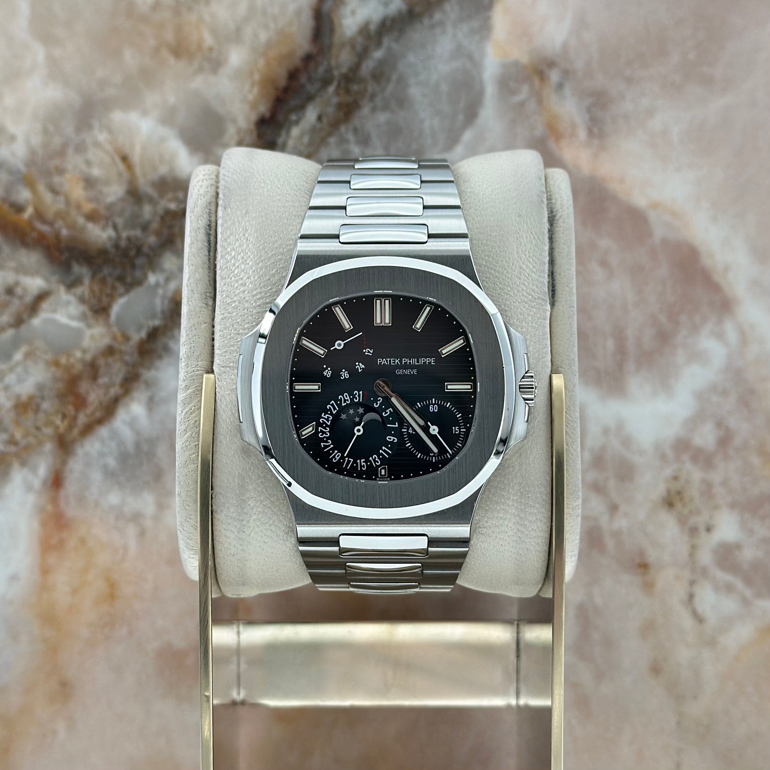 Patek Philippe Nautilus REF. 5712/1A-001