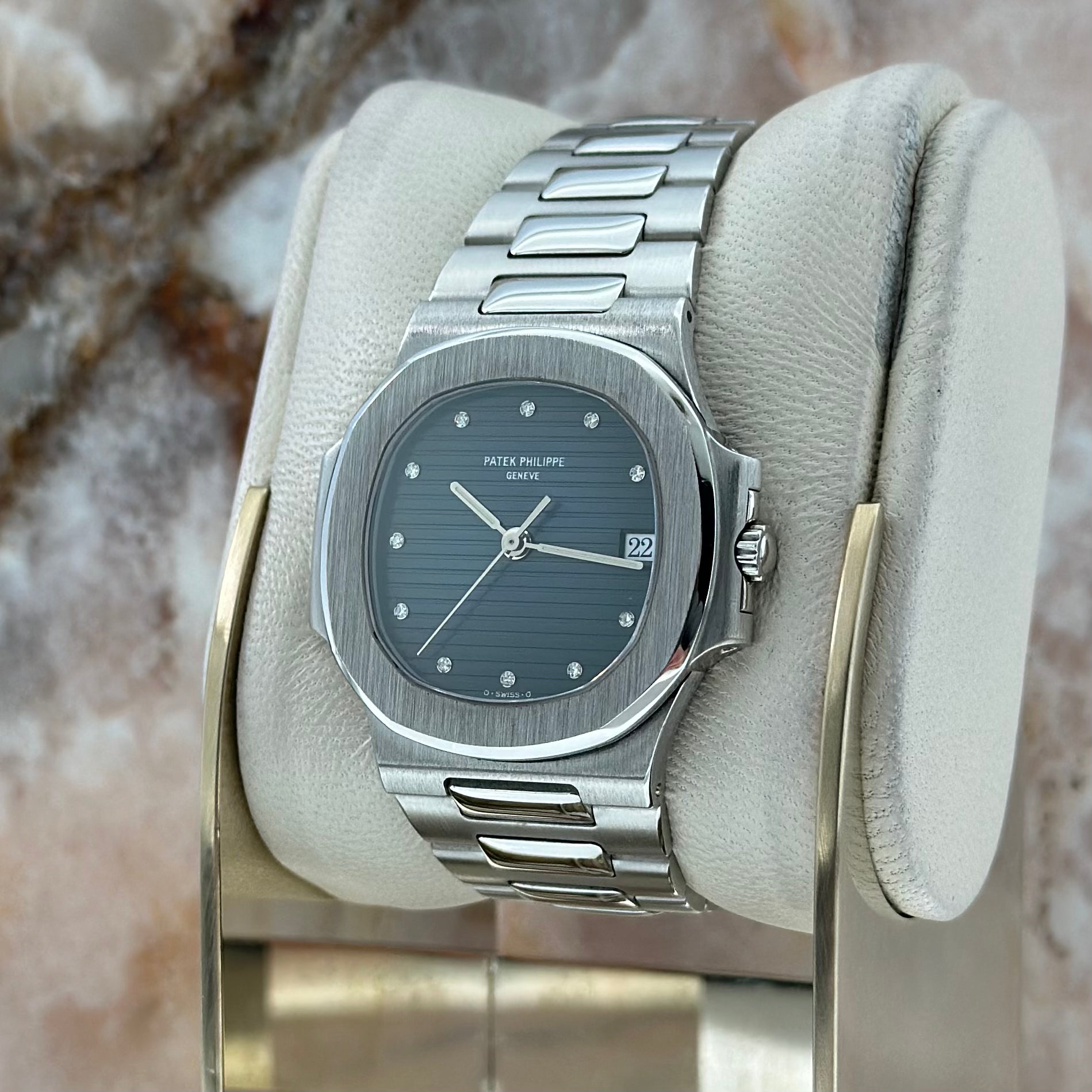 Nautilus Platinum Original Diamond Set  REF. 3800/1