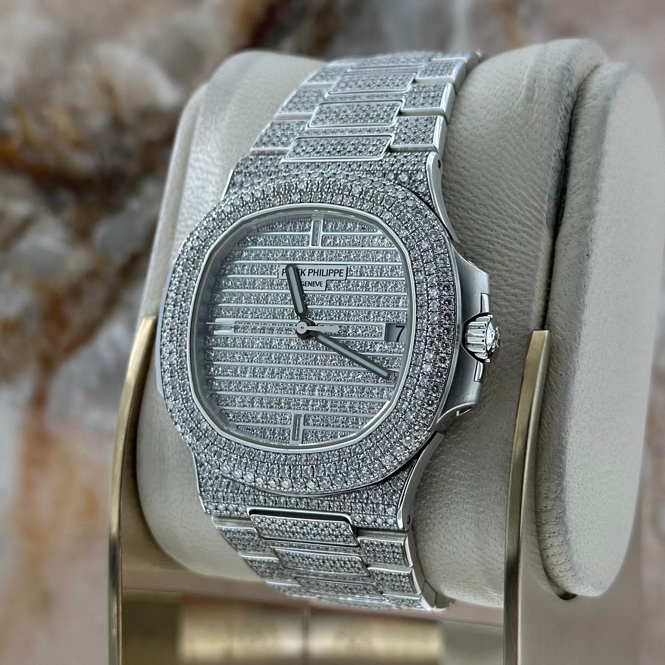 Nautilus REF. 5719/1G-001