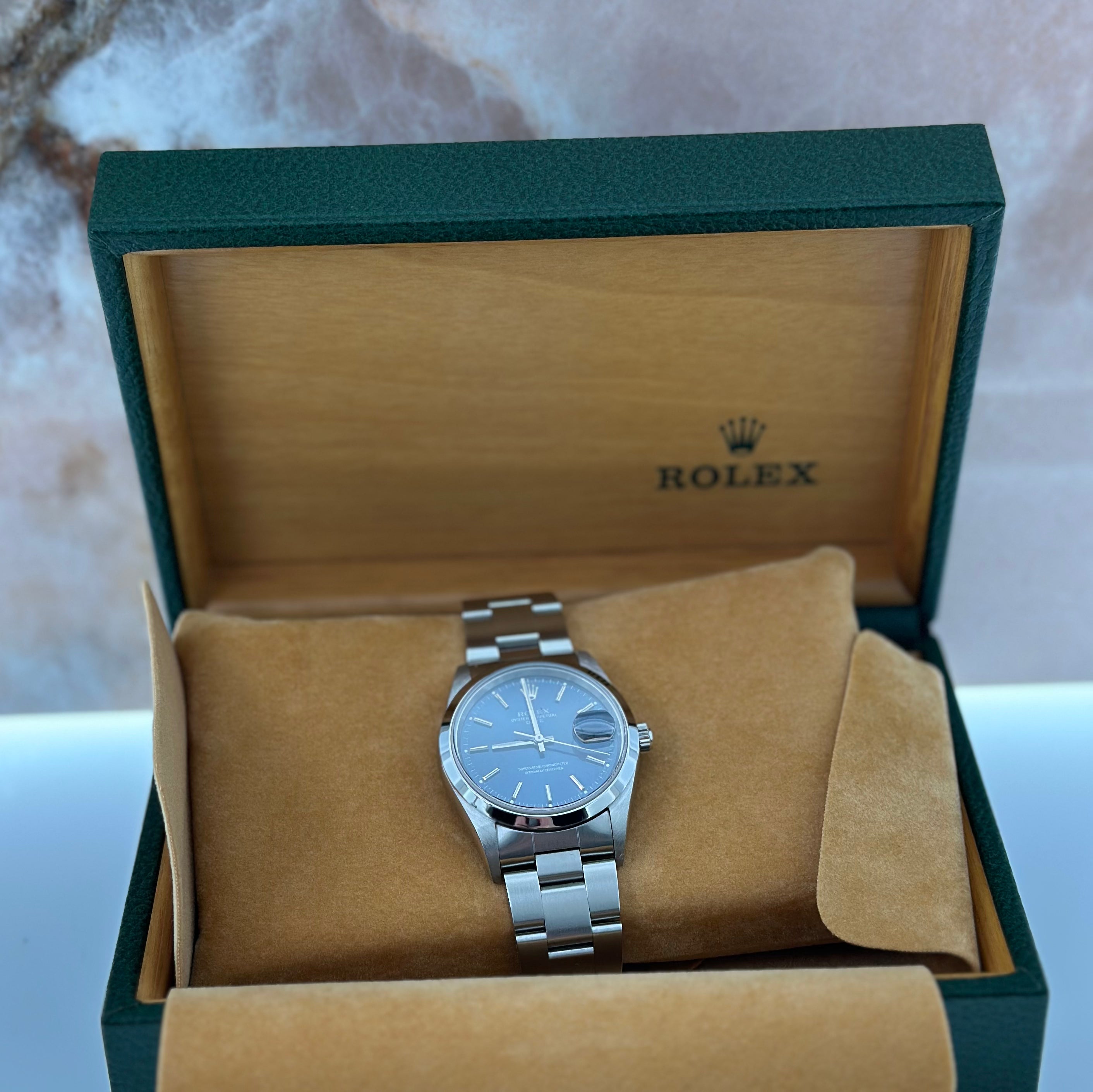 Rolex Oyster Perpetual Date REF. 15200