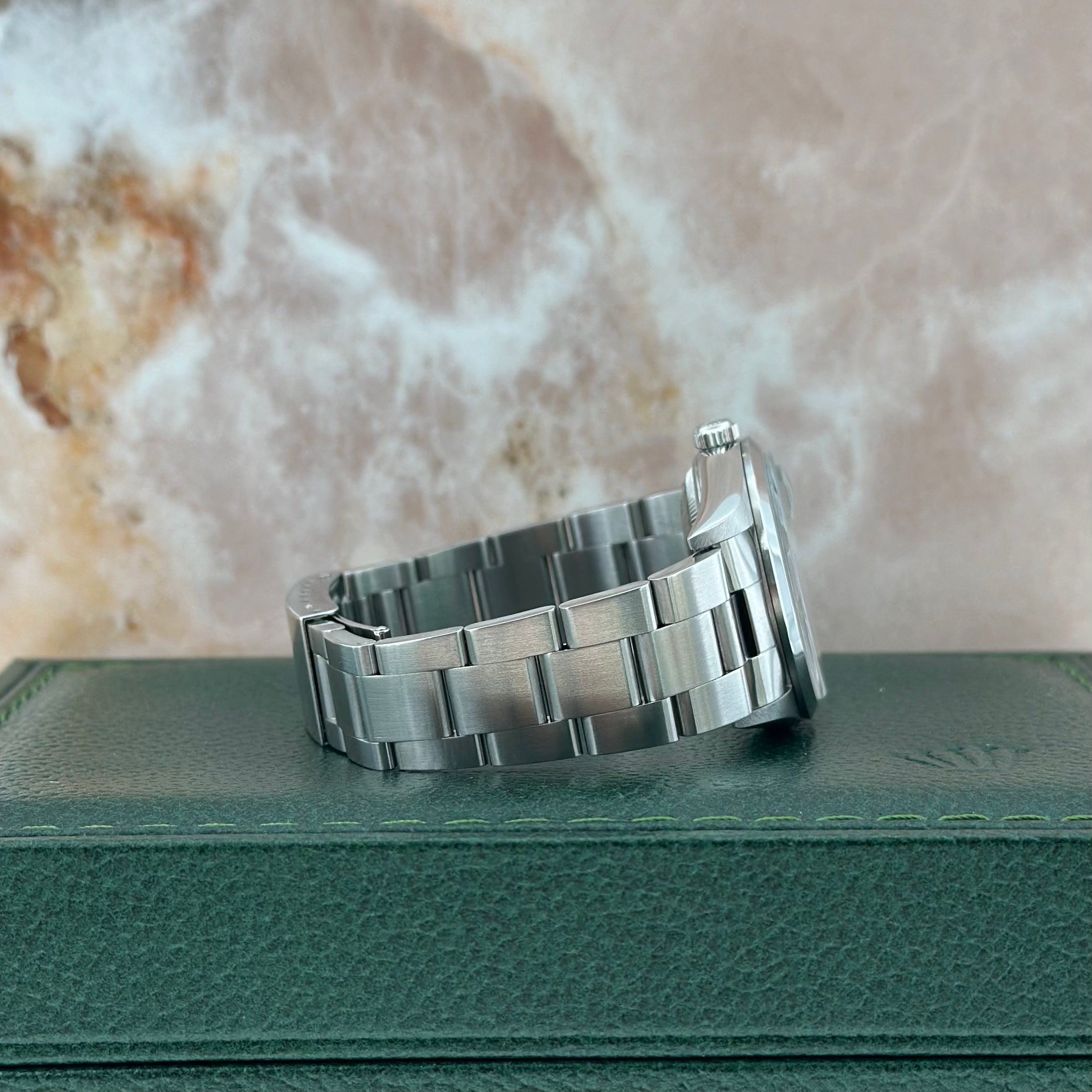 Rolex Oyster Perpetual Date REF. 15200