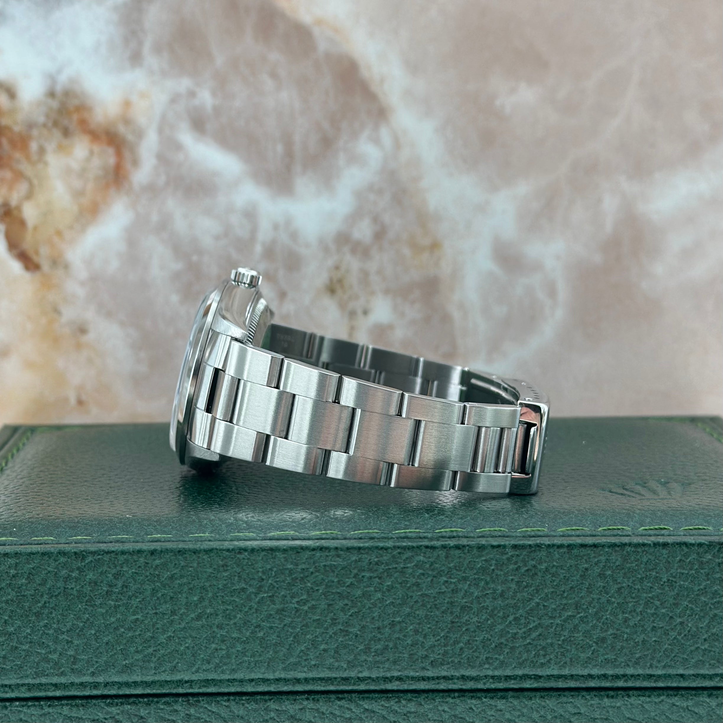 Rolex Oyster Perpetual Date REF. 15200