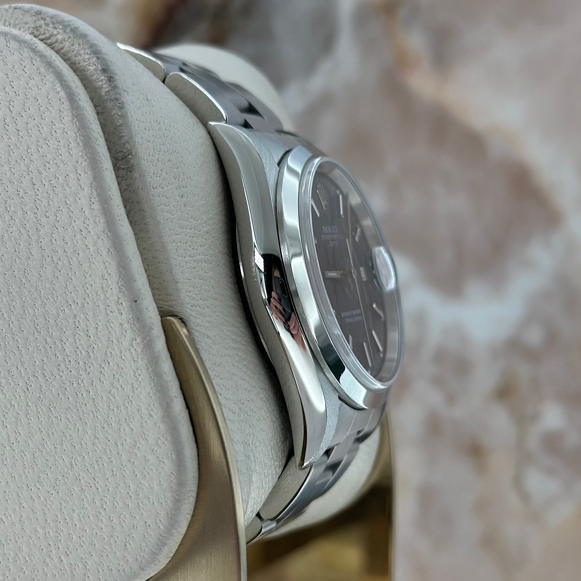 Rolex Oyster Perpetual Date REF. 15200