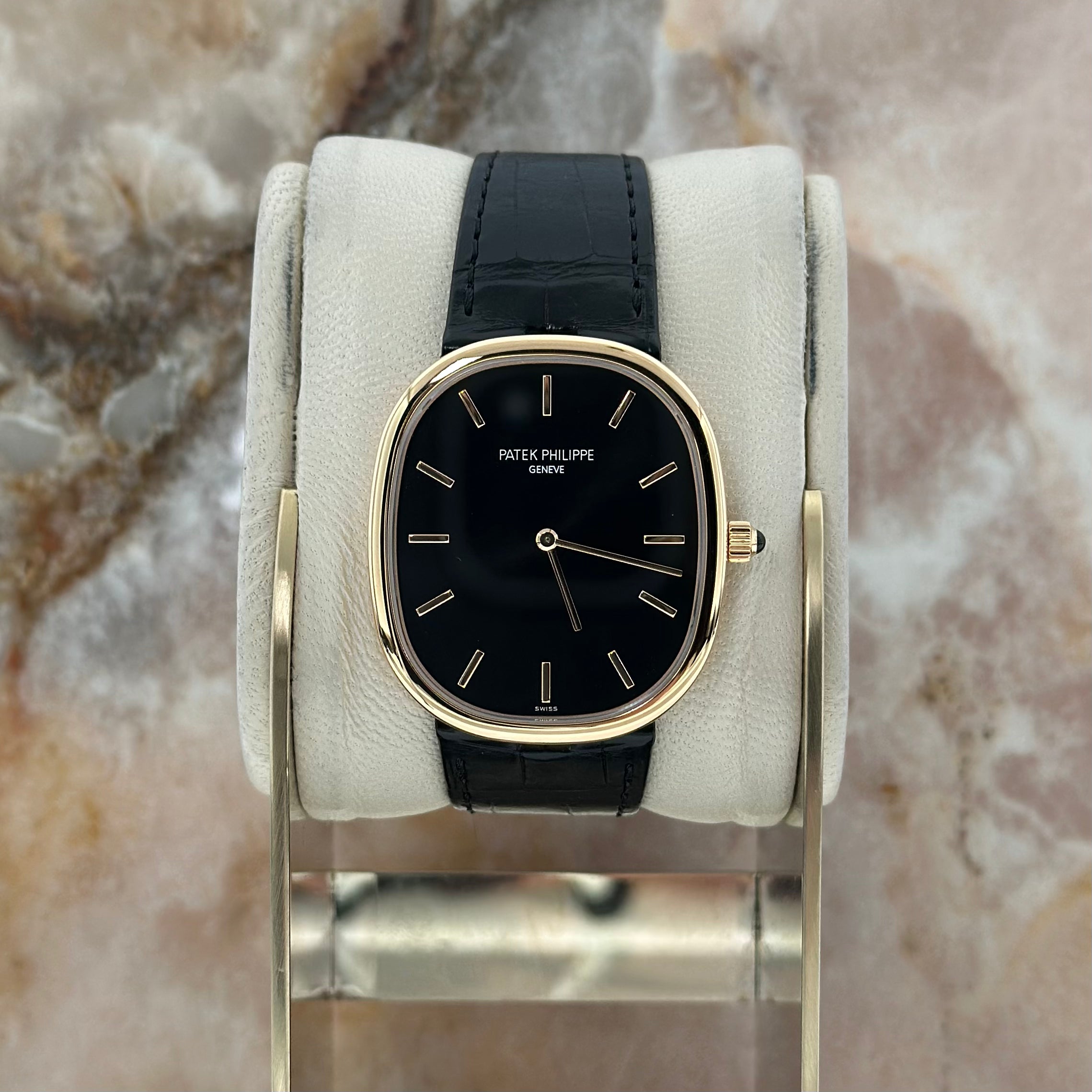 Patek Philippe Golden Ellipse REF. 5738R-001