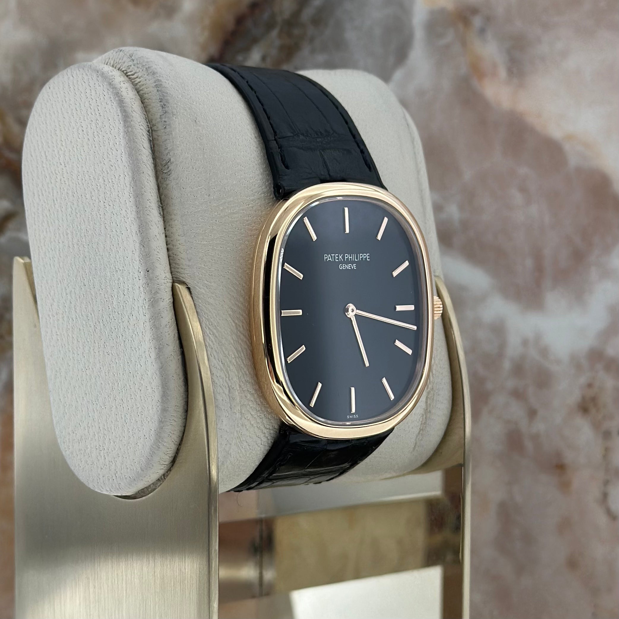 Patek Philippe Golden Ellipse REF. 5738R-001