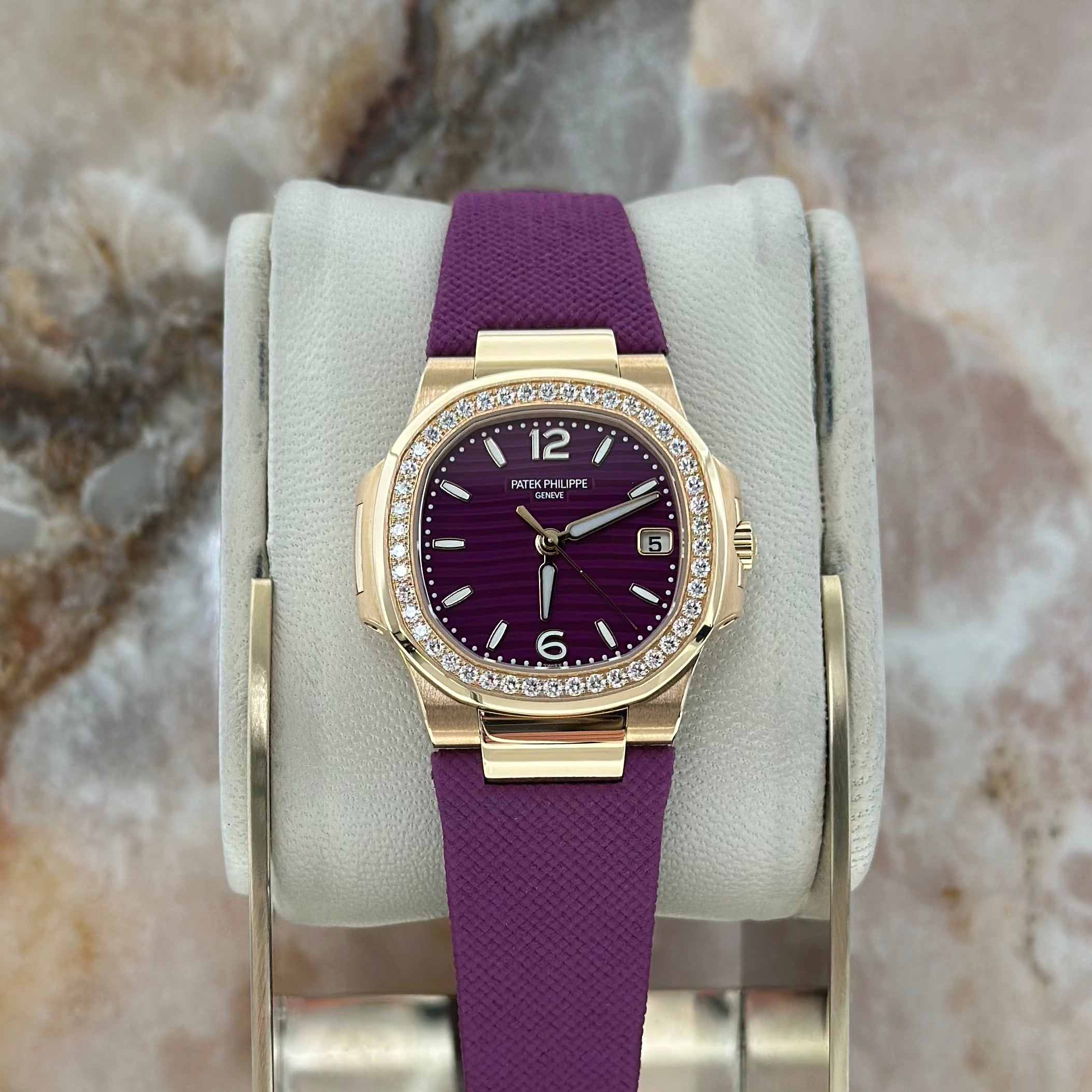 Patek Philippe Nautilus REF. 7010R-013