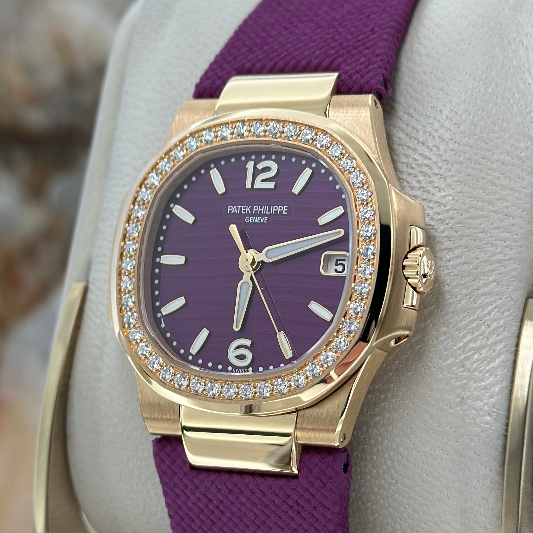 Patek Philippe Nautilus REF. 7010R-013