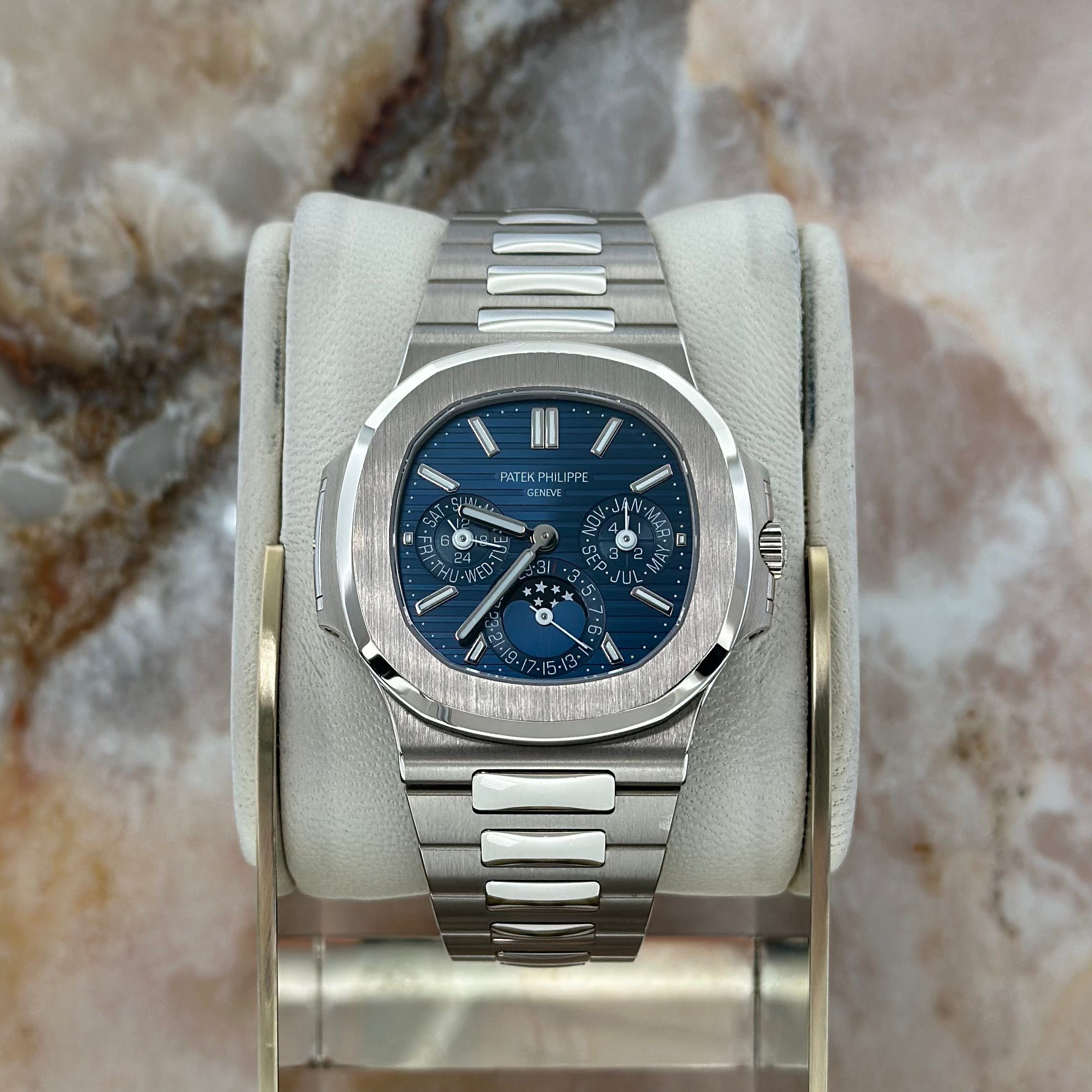 Patek Philippe Nautilus REF. 5740/1G-001 NUEVO