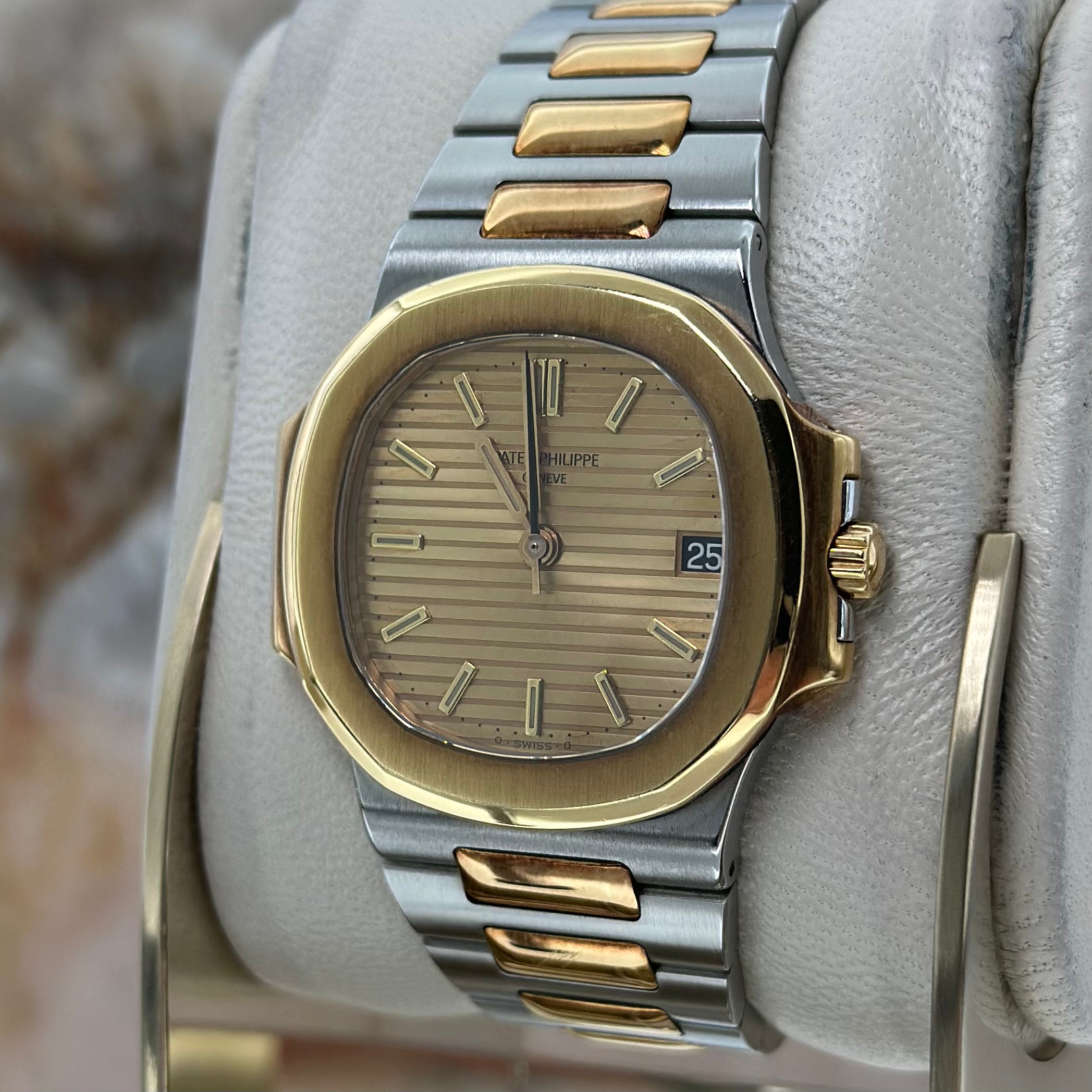 Patek Philippe Nautilus REF. 3800/001