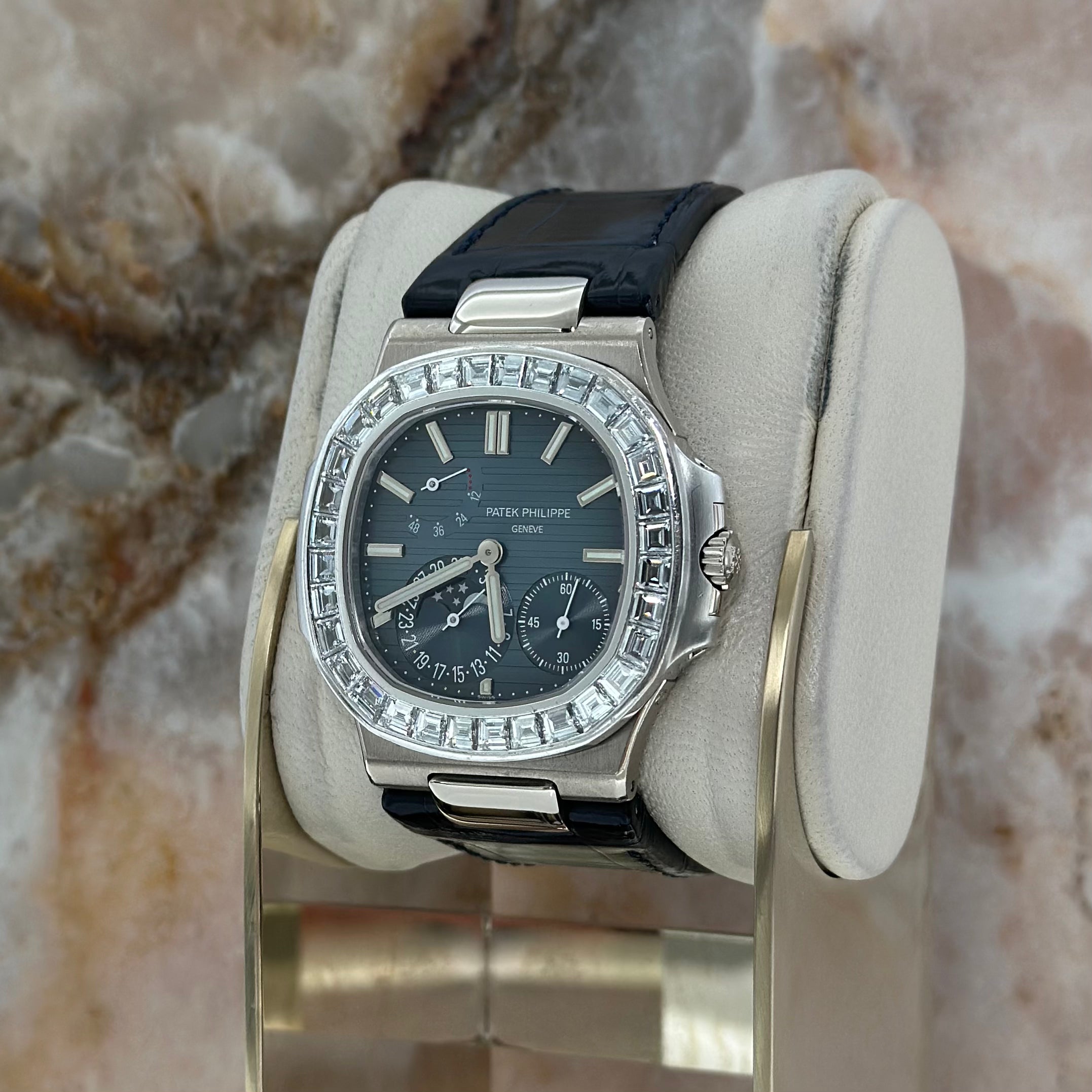 Patek Philippe Nautilus REF. 5722G-001