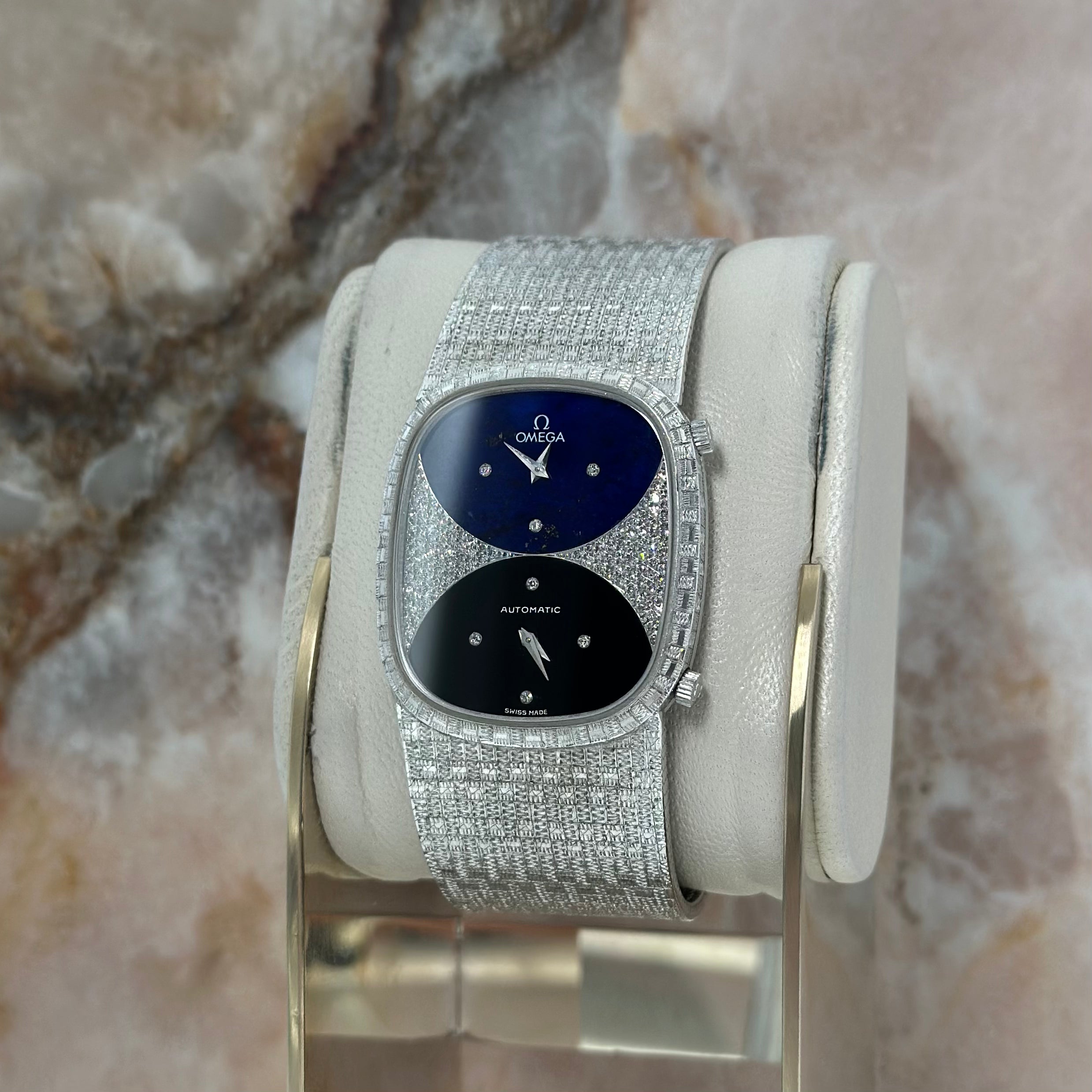 Omega Classic Vintage Day&night