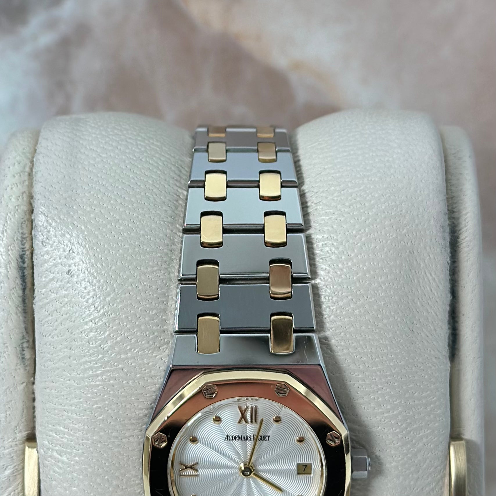 Audemars Piguet Royal Oak Lady REF. 67370SA