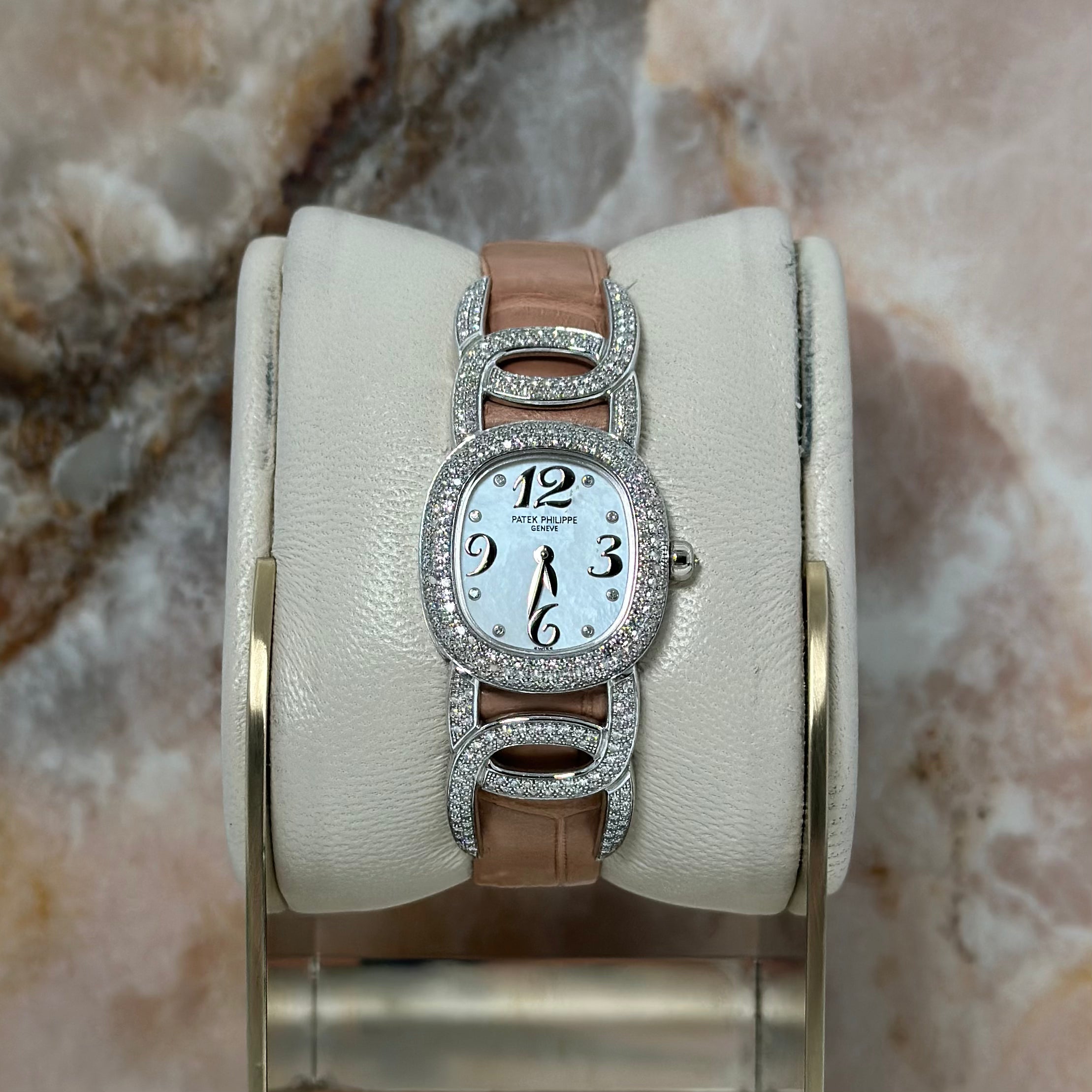 Patek Philippe Golden Ellipse REF. 4832G