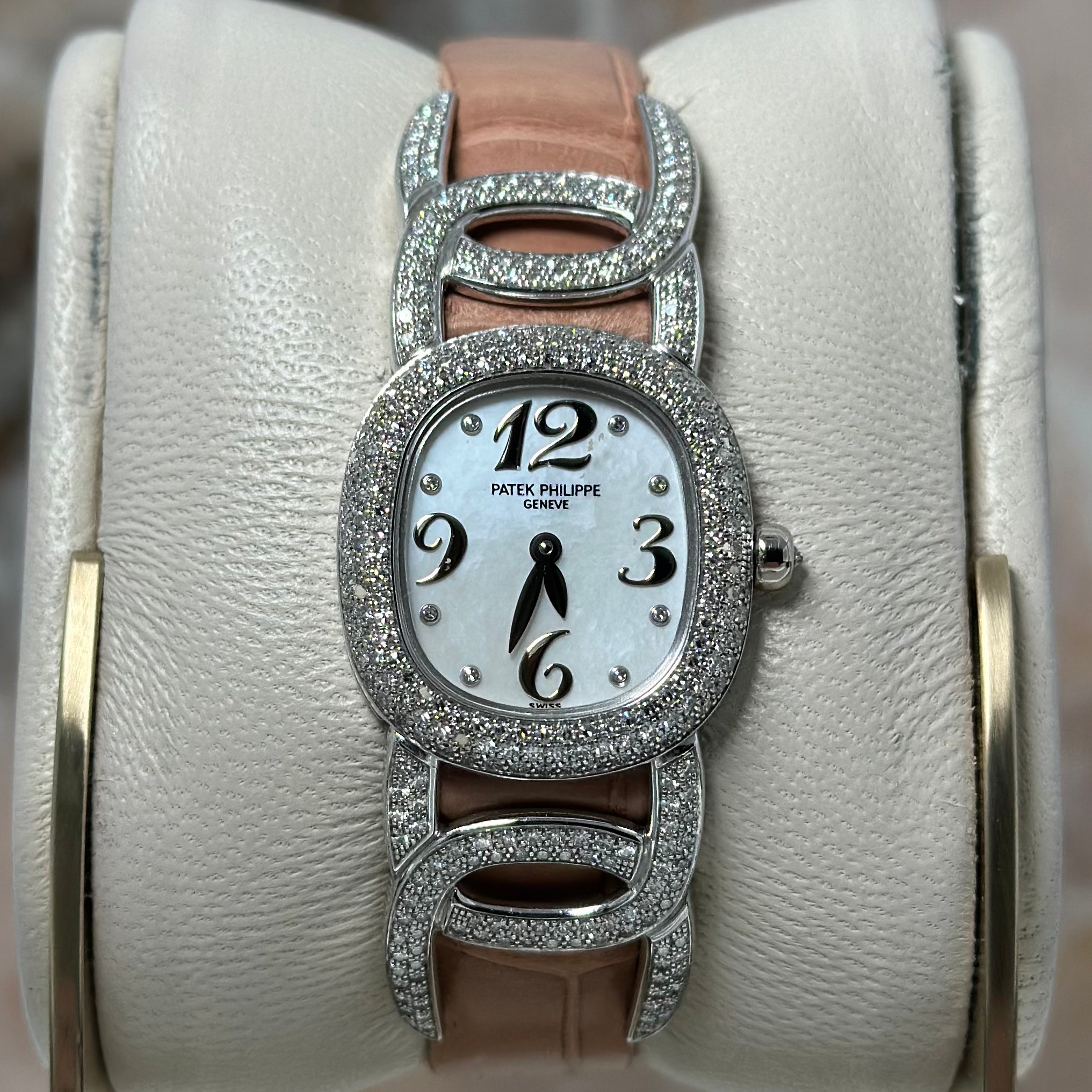 Patek Philippe Golden Ellipse REF. 4832G