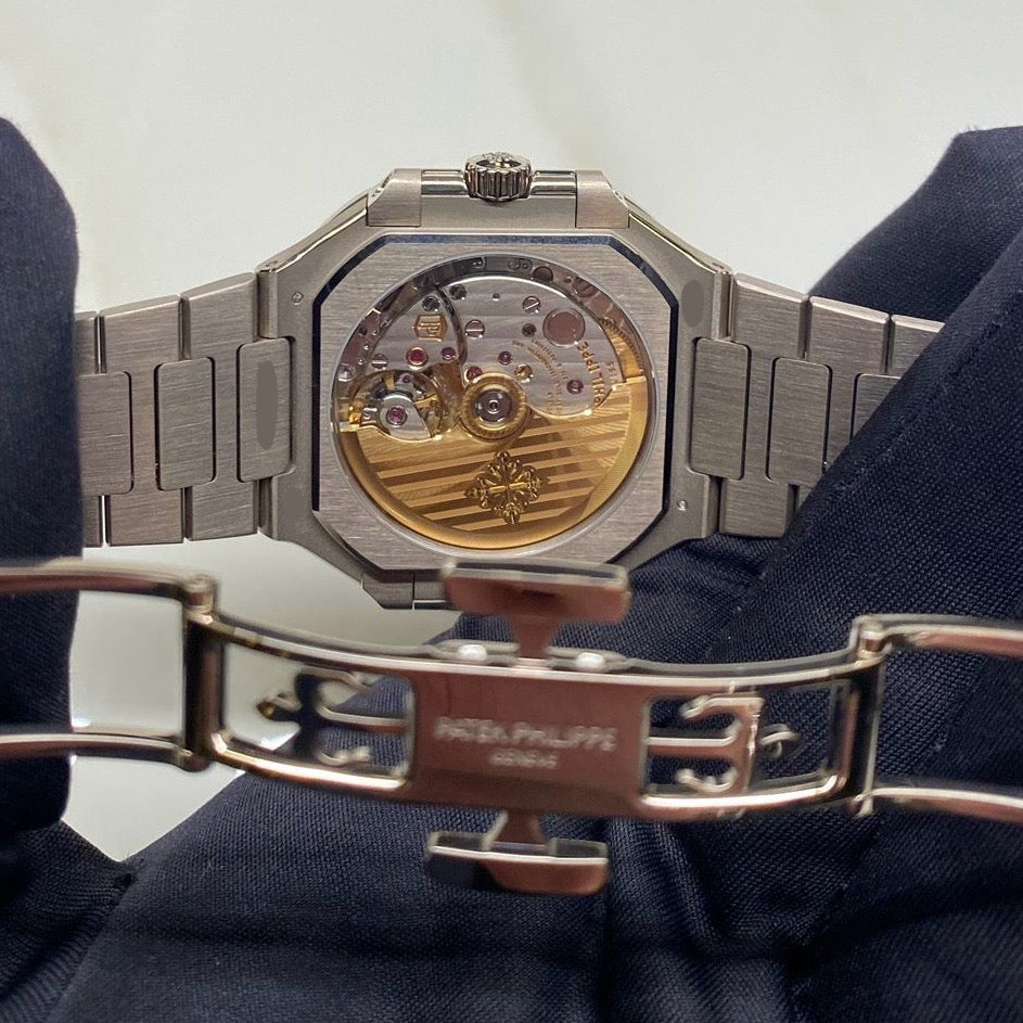 Patek Philippe Cubitus REF. 7128/1G-001